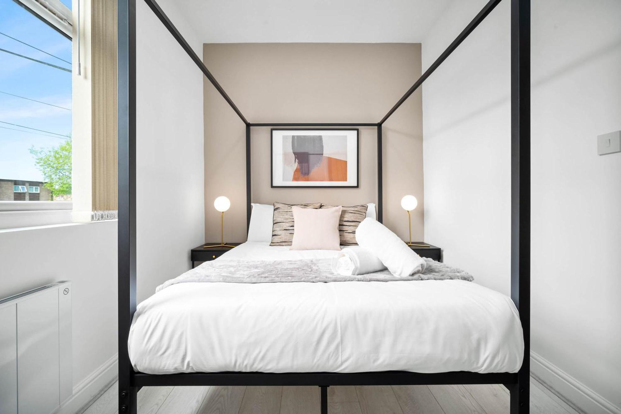 Luxury Apartment - Wifi - Smart Tv - Near City Centre - 2Mr برمنغهام الغرفة الصورة